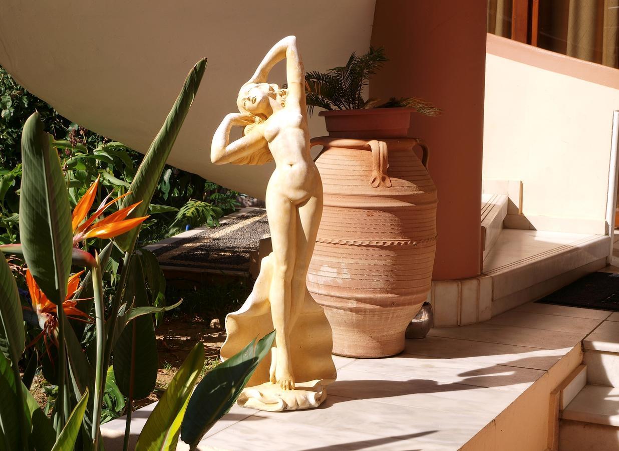 Aparthotel Kato Mare